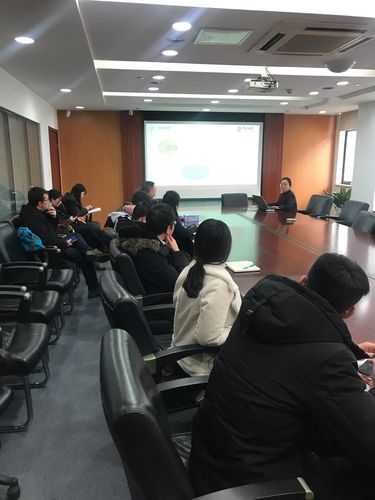 城南支行举办2019年第二次普惠金融沙龙暨'结算通宝'产品宣讲会